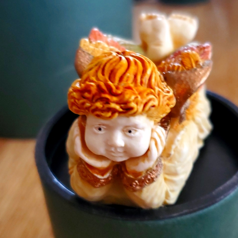 Vintage Bon Enfant 1996 Limited Edition Harmony Kingdom angel  mini box